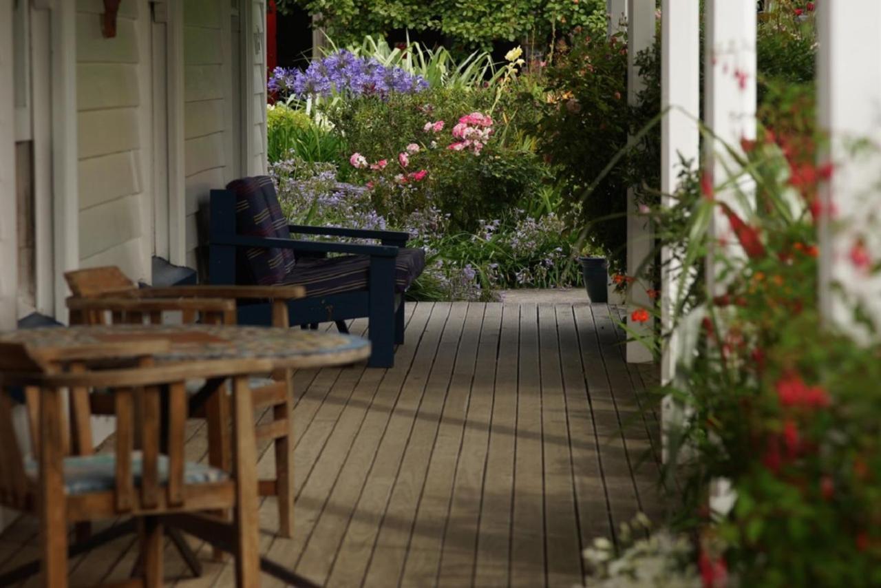 Halfmoon Cottage アカロア エクステリア 写真
